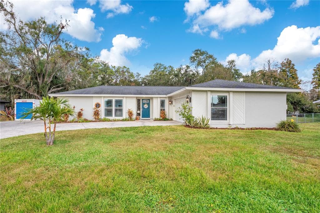 3203 BONNYBROOK DRIVE N LAKELAND, FL 33811