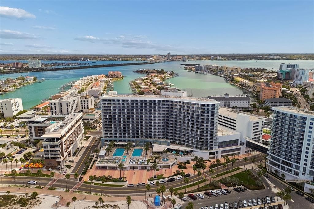 400 CORONADO DRIVE CLEARWATER BEACH, FL 33767
