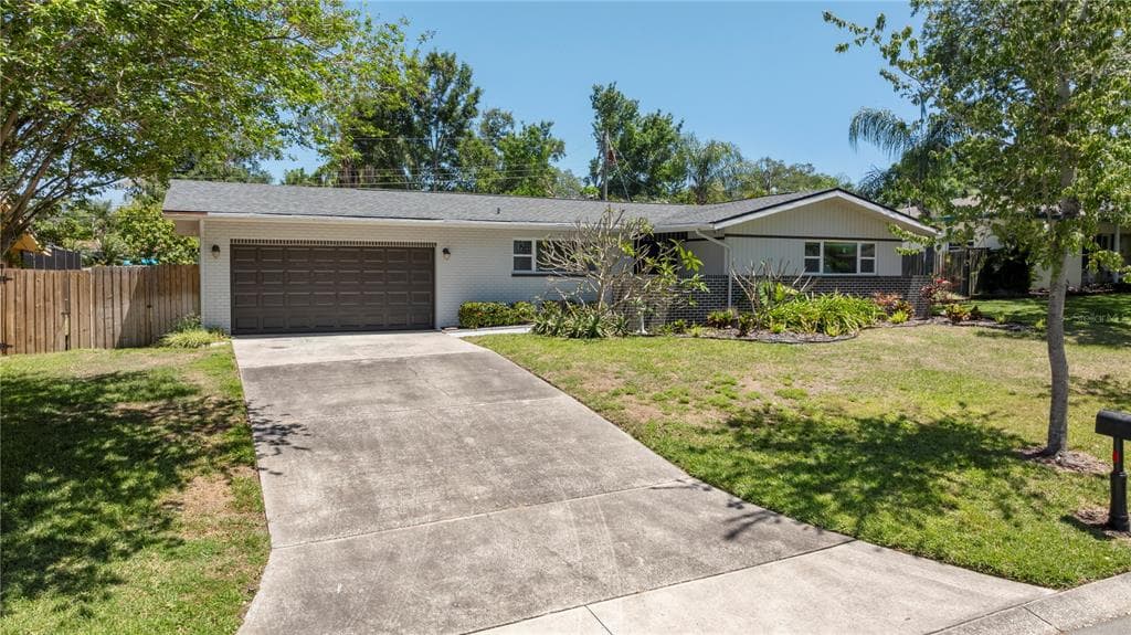 1531 PICARDY CIRCLE CLEARWATER, FL 33755