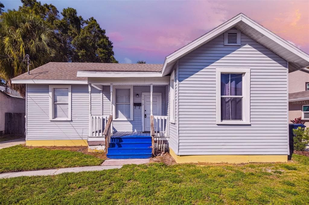 1913 W LEMON STREET TAMPA, FL 33606