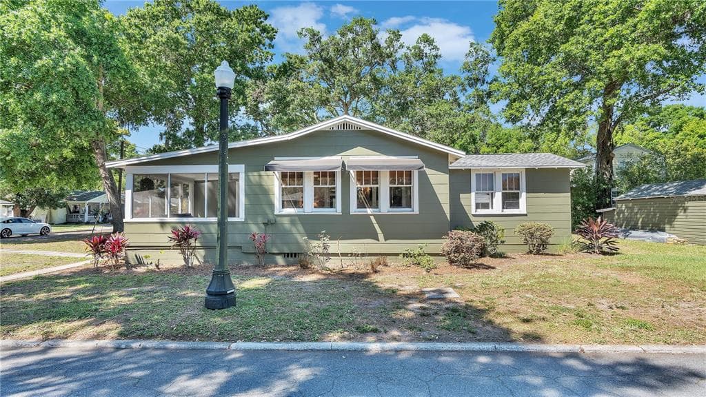 1048 LEXINGTON STREET LAKELAND, FL 33801