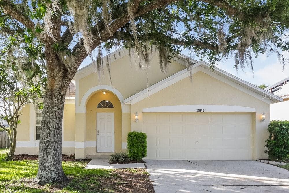 22842 MARSH WREN DRIVE LAND O LAKES, FL 34639