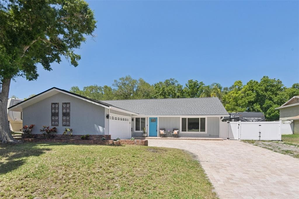 10000 W BAY STREET SEMINOLE, FL 33776