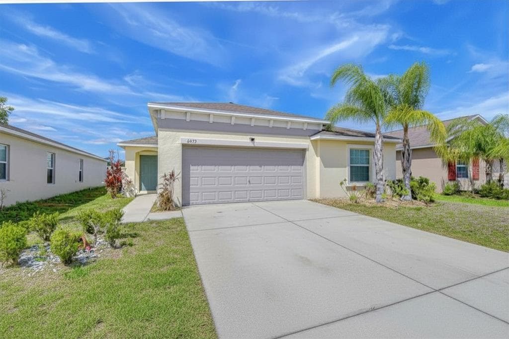 6823 HAZELNUT SPICE DRIVE SUN CITY CENTER, FL 33573