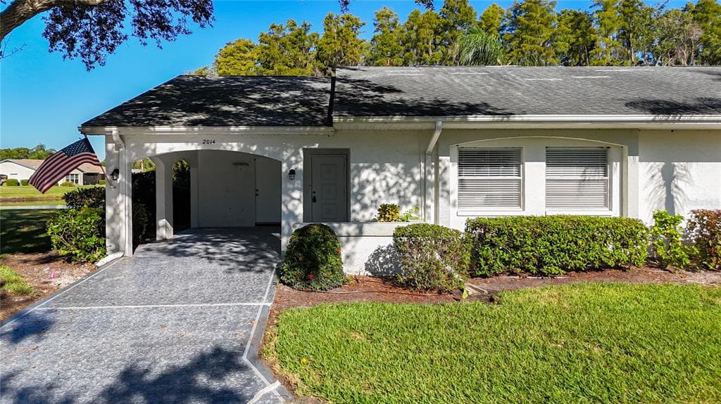 2014 HAMPSTEAD CIRCLE SUN CITY CENTER, FL 33573