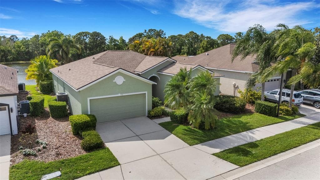 378 LONDONDERRY DRIVE SARASOTA, FL 34240