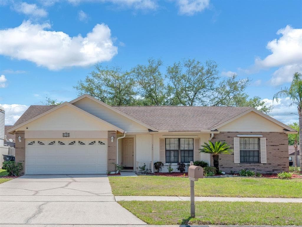 546 RAPID FALLS DRIVE BRANDON, FL 33511