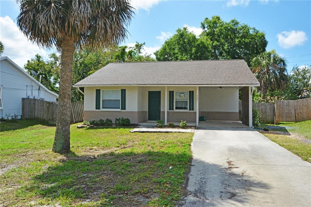 620 PENT STREET TARPON SPRINGS, FL 34689
