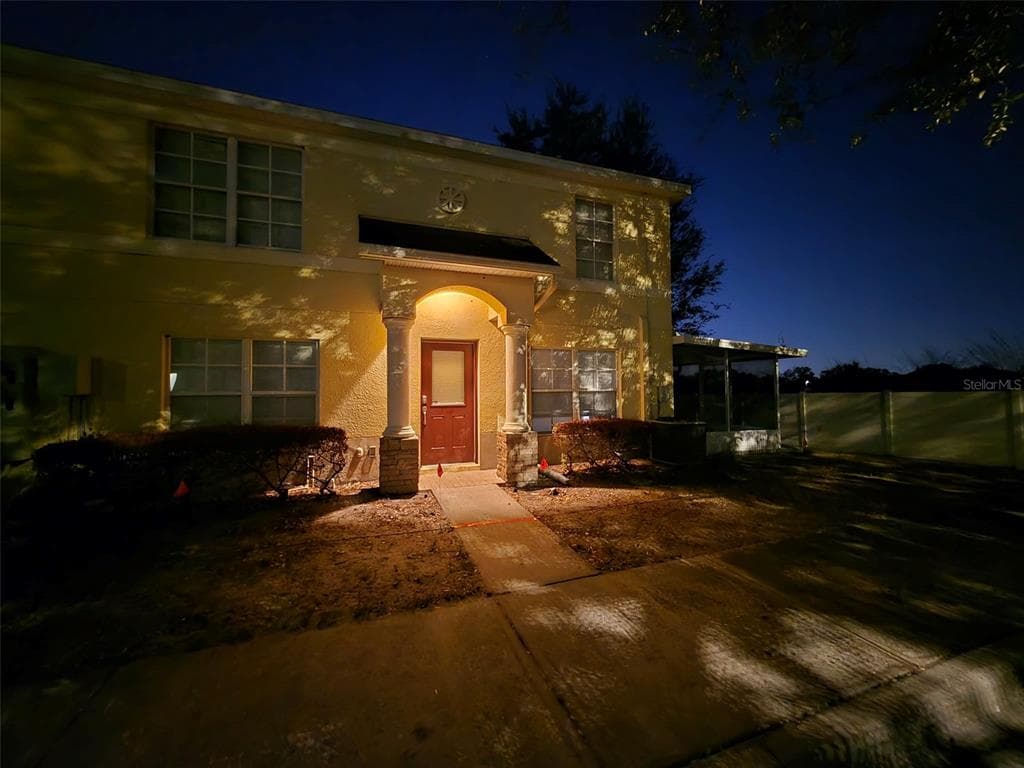 12905 TRADE PORT PLACE RIVERVIEW, FL 33579