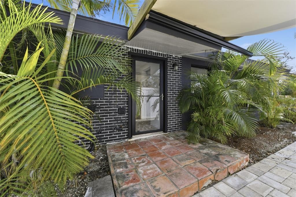 8456 MIDNIGHT PASS ROAD SARASOTA, FL 34242