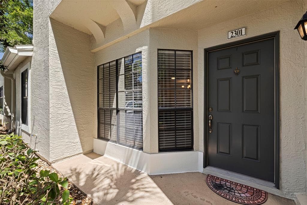 5100 BURCHETTE ROAD UNIT 2301 TAMPA, FL 33647