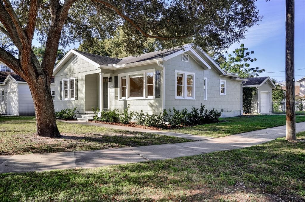 301 S AUDUBON AVENUE