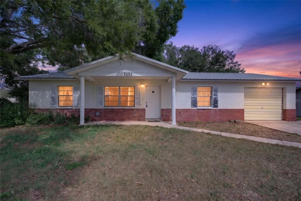 7252 LANDOVER DRIVE ZEPHYRHILLS, FL 33540