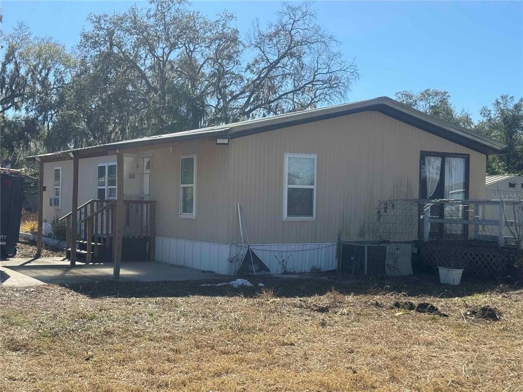 4008 PINE LANE