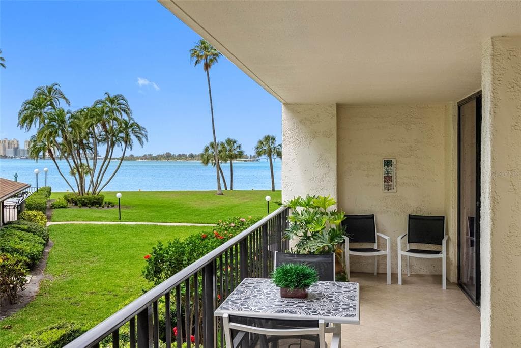 100 OAKMONT LANE UNIT 203