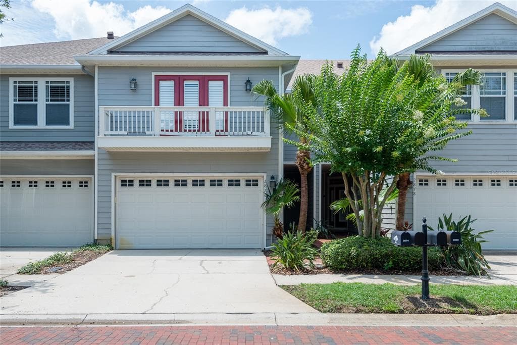 2876 BAYSHORE TRAILS DRIVE TAMPA, FL 33611