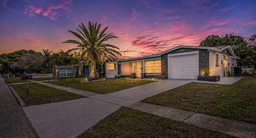5804 BANTAM AVENUE NEW PORT RICHEY, FL 34652