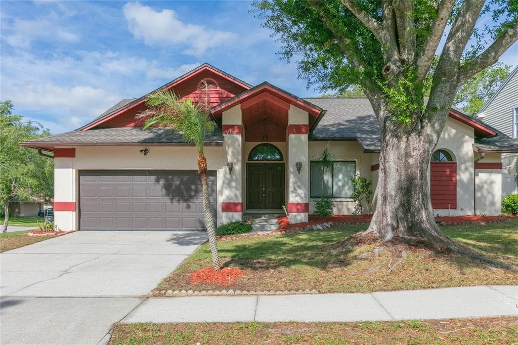 2528 BRIMHOLLOW DRIVE VALRICO, FL 33596
