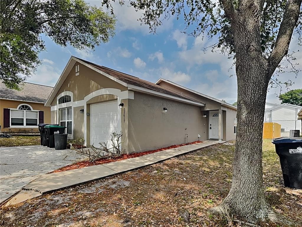 12617 PARKBURY DRIVE ORLANDO, FL 32828