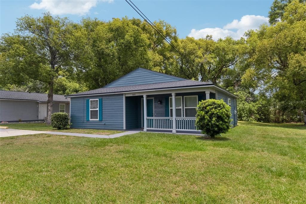505 PETTEWAY DRIVE