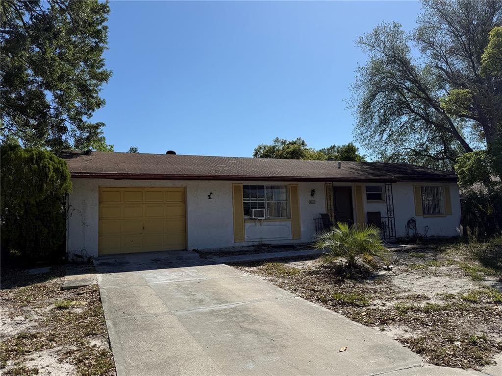 9249 NORTHCLIFFE BOULEVARD SPRING HILL, FL 34606