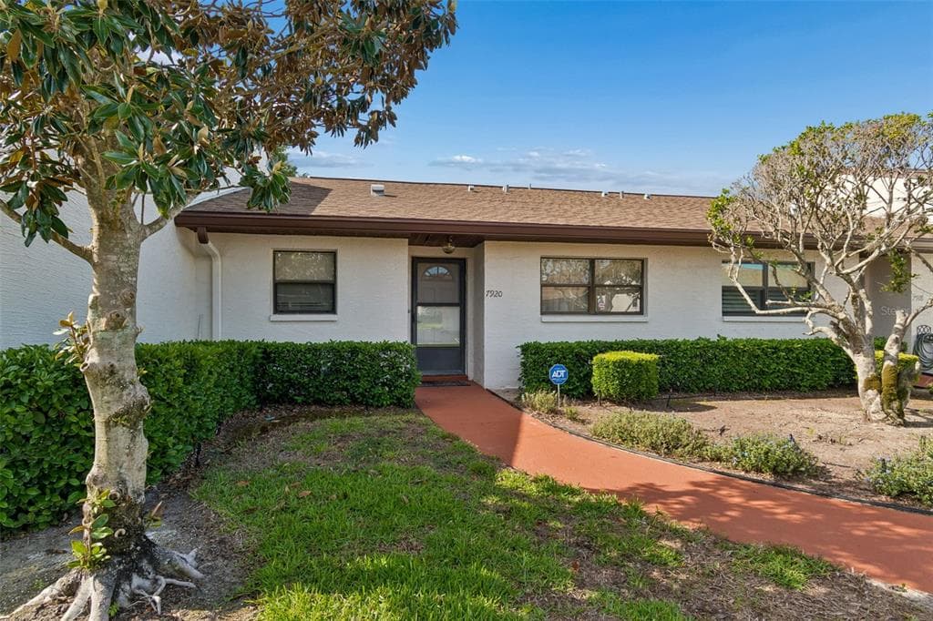 7920 RADCLIFFE CIRCLE PORT RICHEY, FL 34668