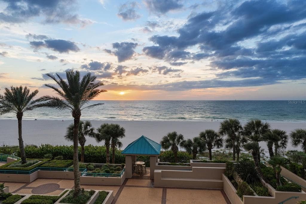 1560 GULF BOULEVARD UNIT 304 CLEARWATER, FL 33767