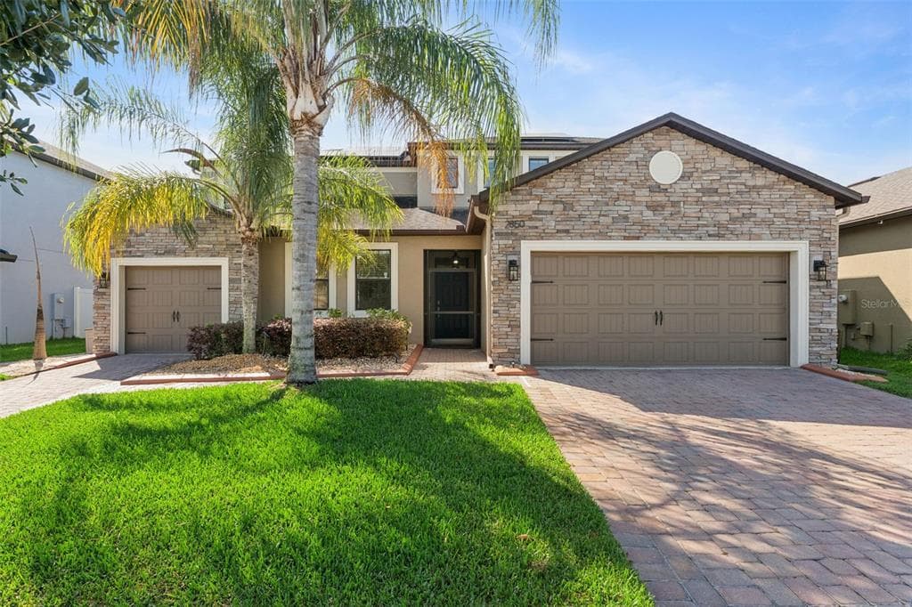 2850 SPRING BREEZE WAY KISSIMMEE, FL 34744