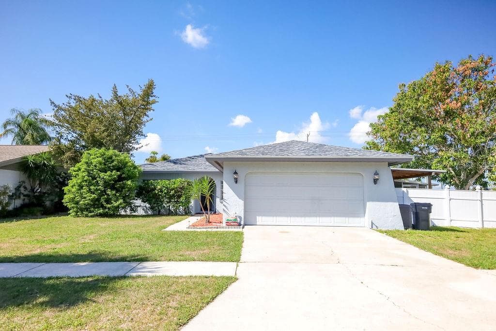 4734 RIDGE POINT DRIVE