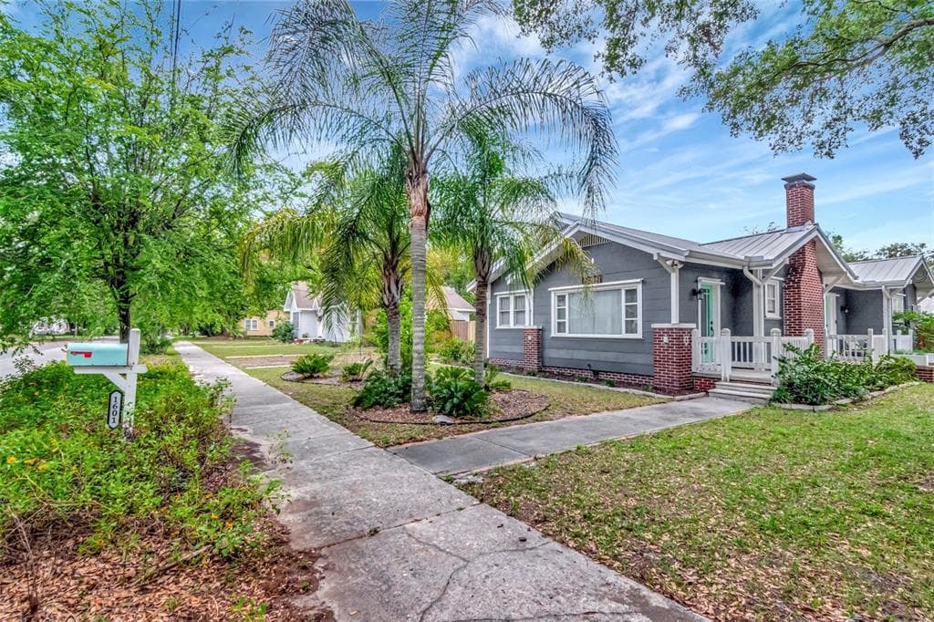 1601 E POWHATAN AVENUE TAMPA, FL 33610