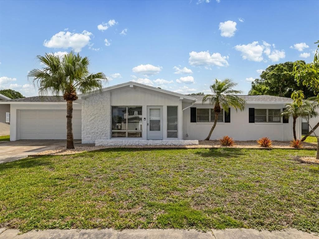 865 IMPERIAL DRIVE
