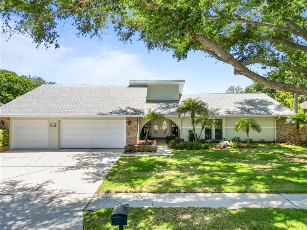 3111 HYDE PARK DRIVE