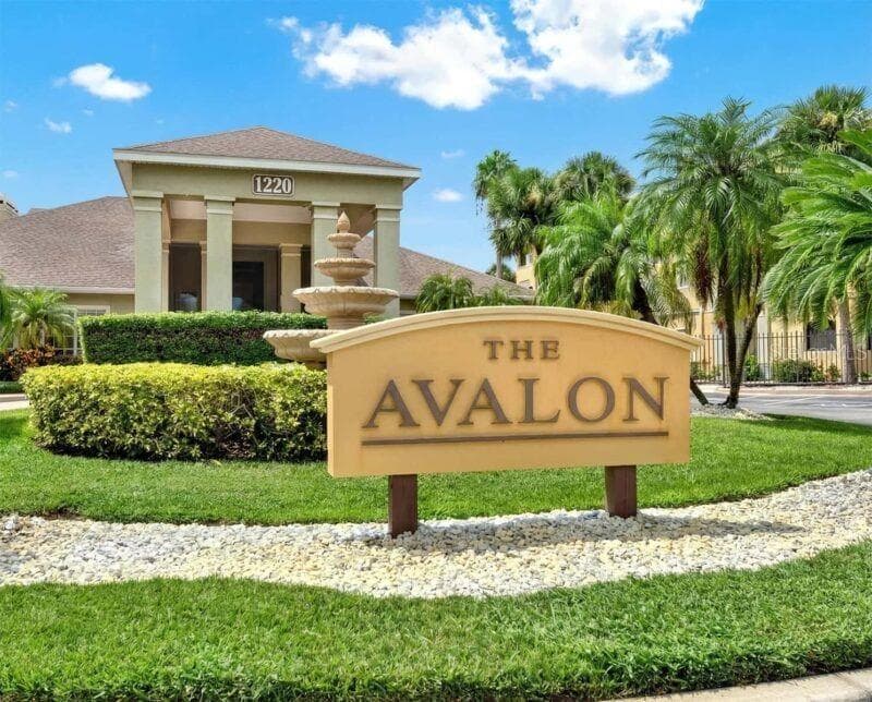 1228 S MISSOURI AVENUE UNIT 607 CLEARWATER, FL 33756