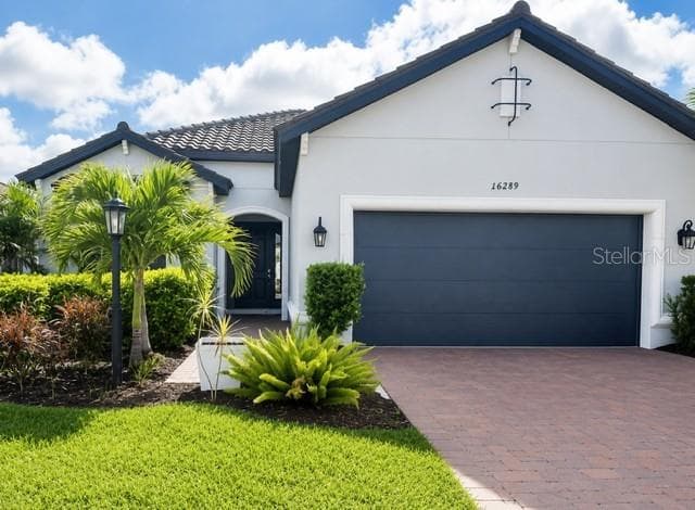 6289 MESA GLEN