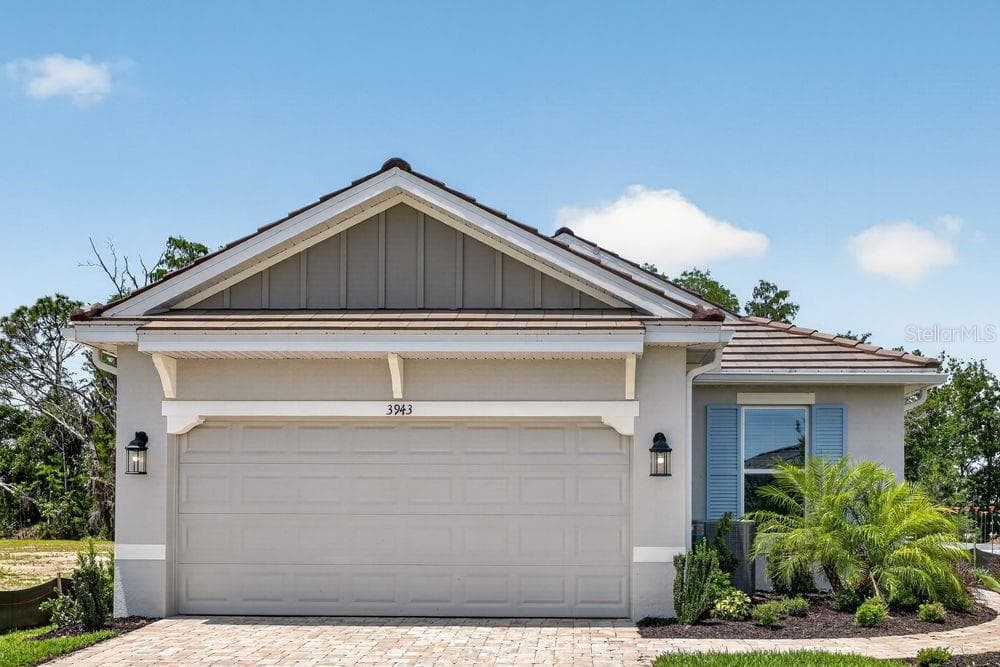 3943 IMMACOLATA WAY WESLEY CHAPEL, FL 33543