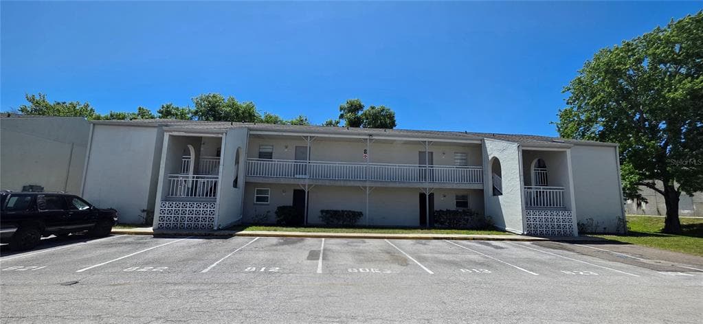 2625 STATE ROAD 590 UNIT 813 CLEARWATER, FL 33759