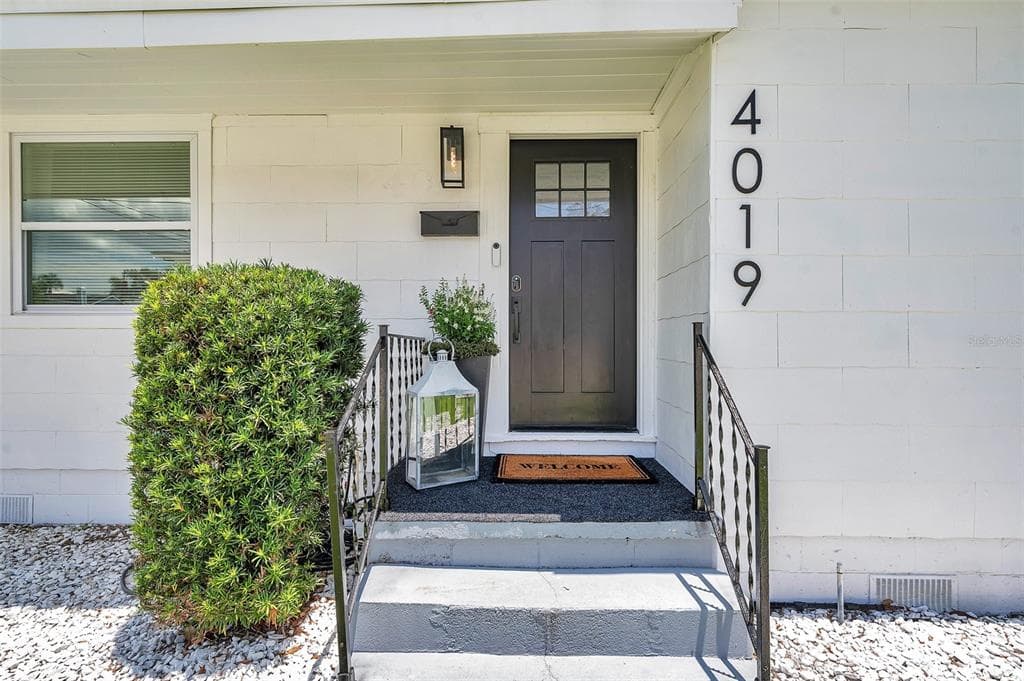 4019 W BAY TO BAY BOULEVARD TAMPA, FL 33629