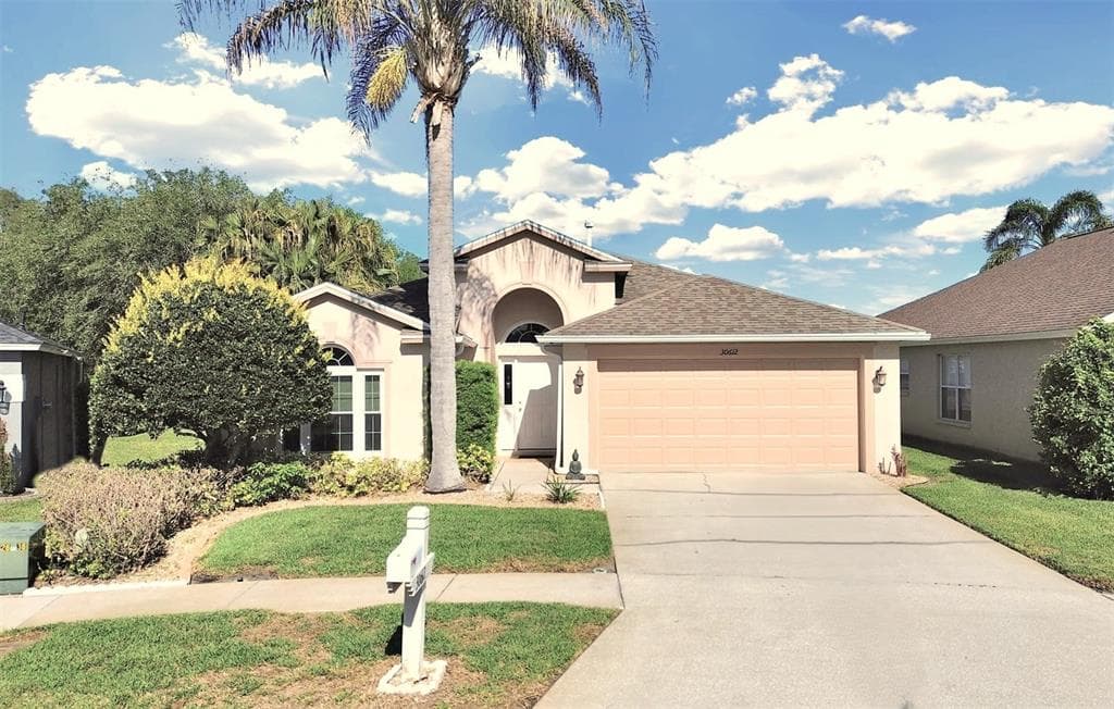 30612 NICKERSON LOOP WESLEY CHAPEL, FL 33543