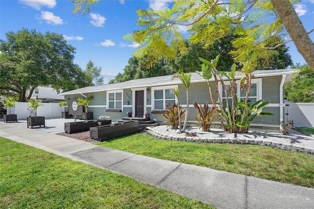 4800 16TH STREET N ST PETERSBURG, FL 33703