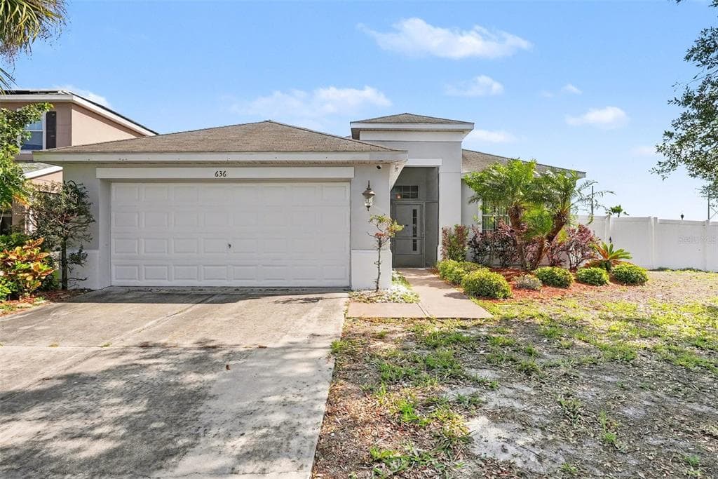 636 TANANA FALL DRIVE RUSKIN, FL 33570