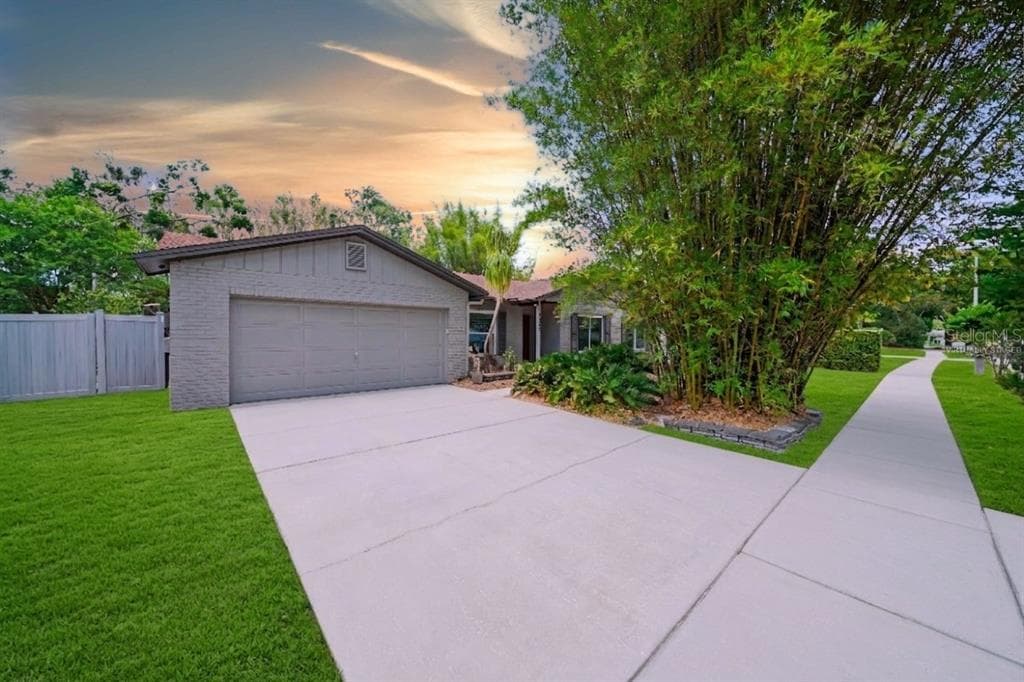 13312 LAKE GEORGE LANE TAMPA, FL 33618