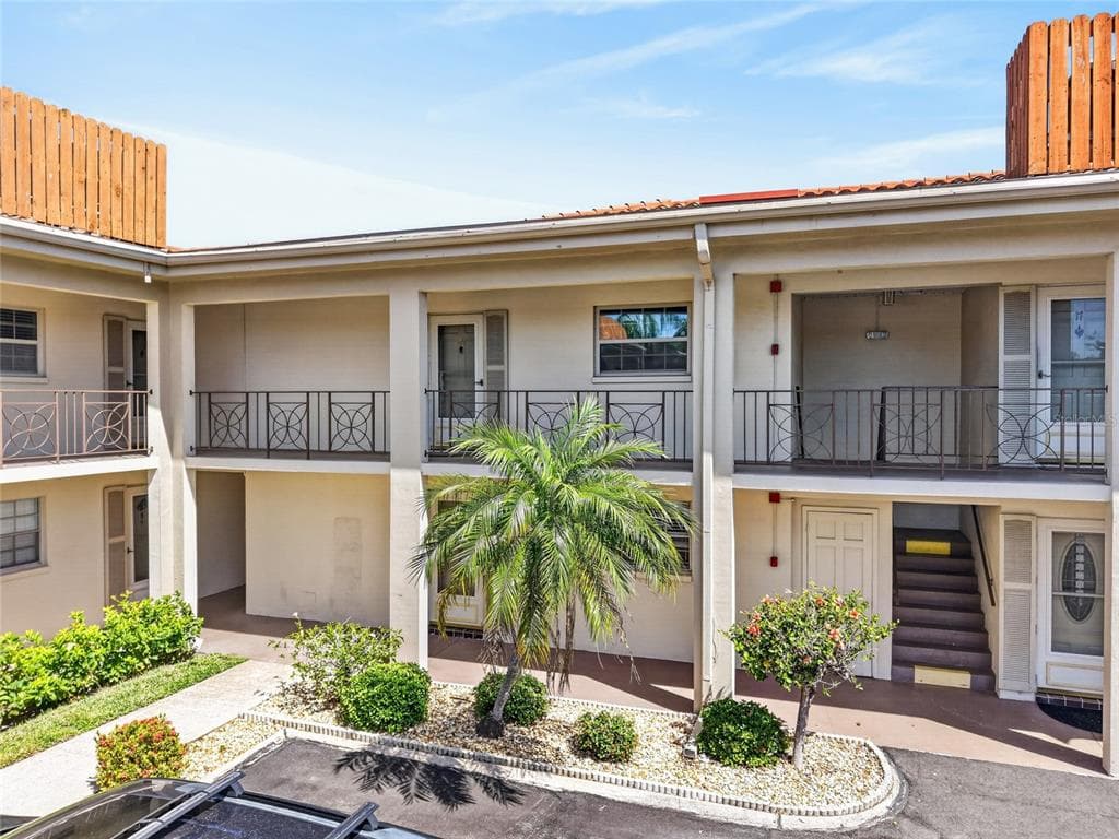 19029 US HIGHWAY 19 N UNIT 6-16 CLEARWATER, FL 33764