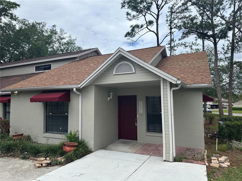 8425 LAURELON PLACE TEMPLE TERRACE, FL 33637