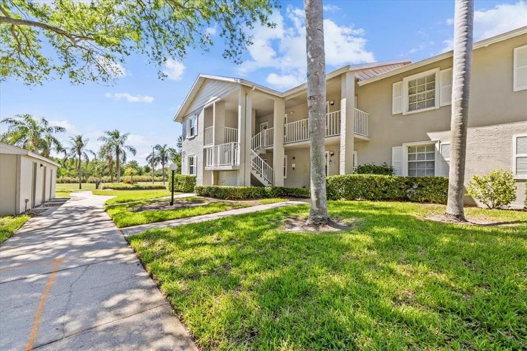1390 OAK HILL DRIVE UNIT 202 DUNEDIN, FL 34698