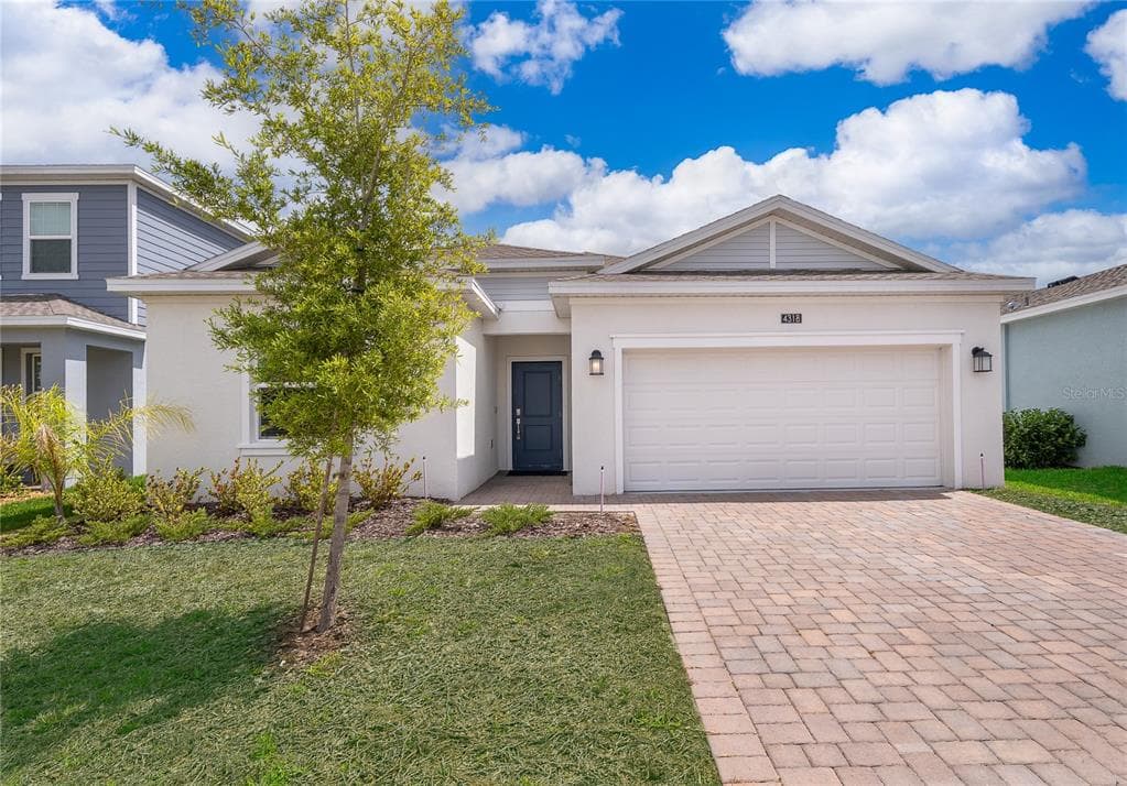 4318 EASTMINSTER ROAD DAVENPORT, FL 33837