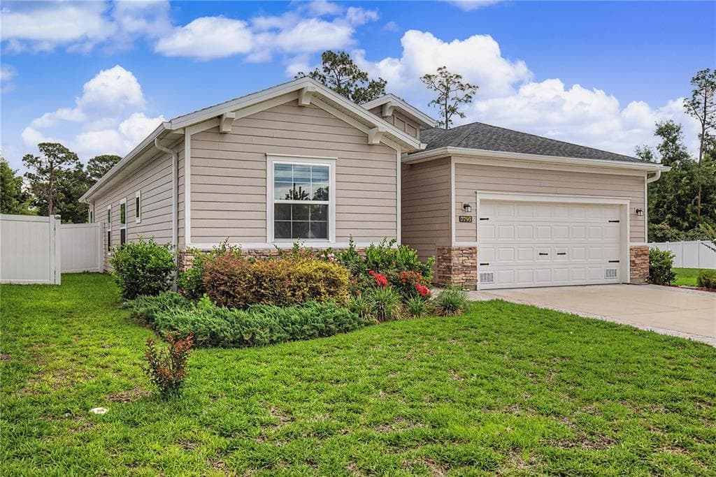 7795 SW 74TH LOOP OCALA, FL 34481