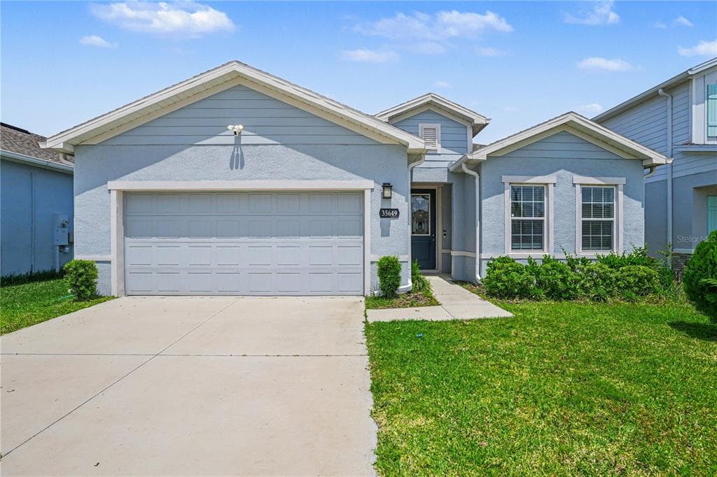 35649 OSPREY PERCH LANE ZEPHYRHILLS, FL 33541