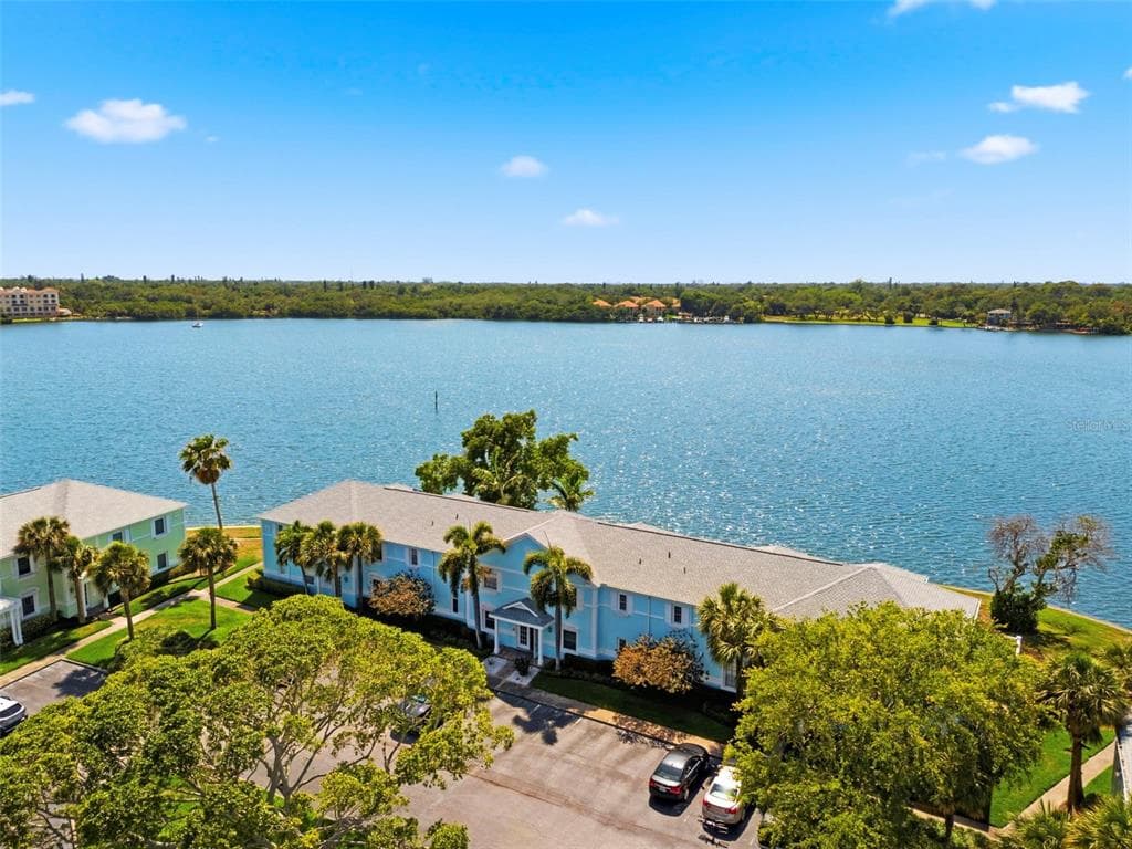 5107 SALMON DRIVE SE UNIT C ST PETERSBURG, FL 33705