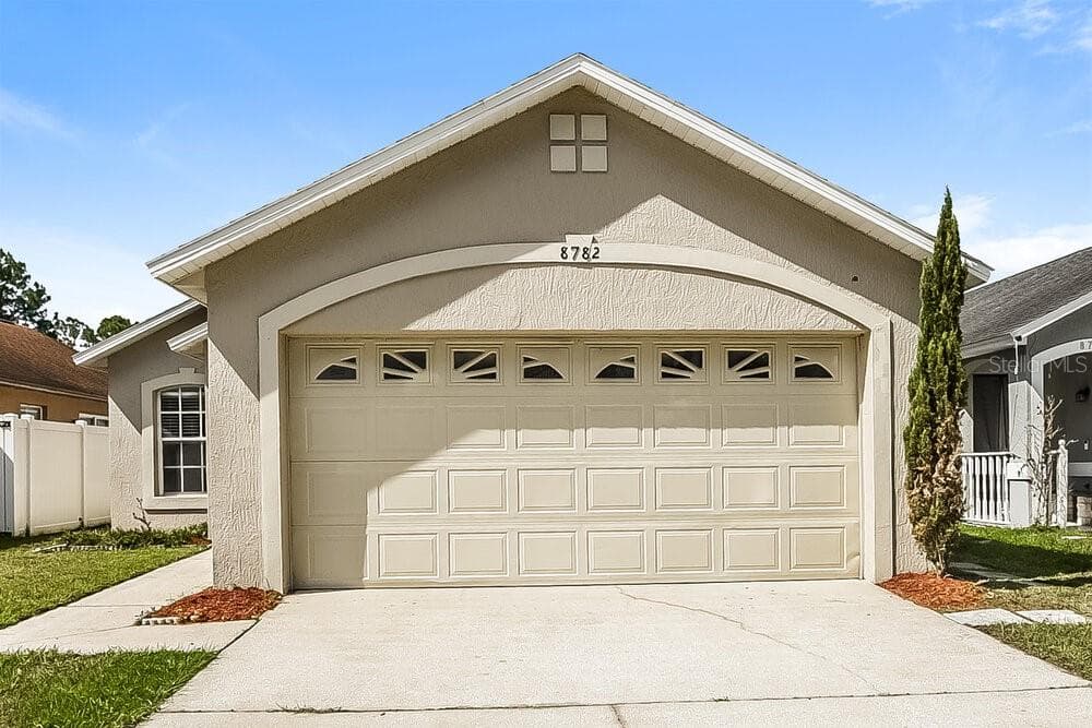 8782 FOLEY DRIVE ORLANDO, FL 32825