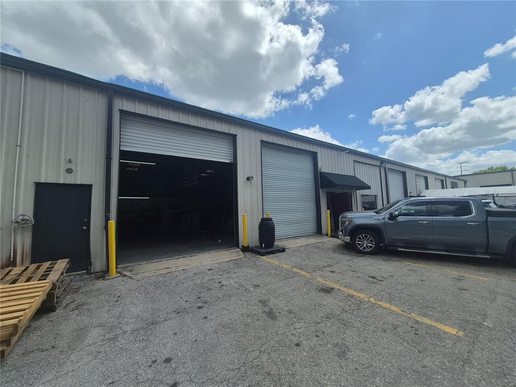 1635 DALE MABRY HIGHWAY LUTZ, FL 33548